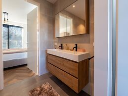 Family Villa on the Water Near Harderwijk