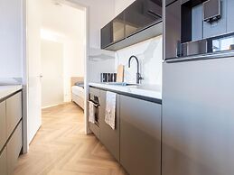 Family Villa on the Water Near Harderwijk