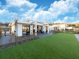 Family Villa on the Water Near Harderwijk