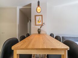 Belvilla by OYO Natusliving Benasque E