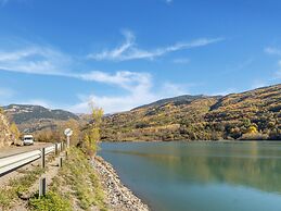 Belvilla by OYO Natusliving Benasque E