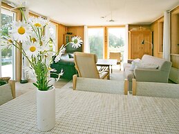 6 Person Holiday Home in Hesselager