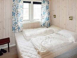 6 Person Holiday Home in Laukvik-by Traum