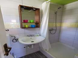 Tranquil Holiday Home With Bubble Bath