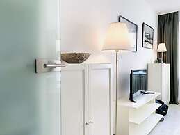 Sea air Modern Retreat