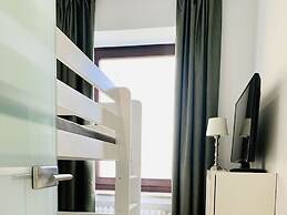 Sea air Modern Retreat