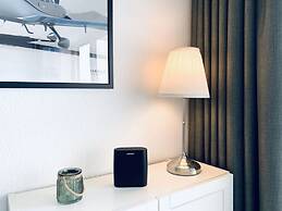 Sea air Modern Retreat