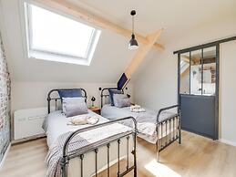 Lush Holiday Home in Limburg With Jacuzzi