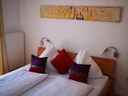Holiday Home Anna Comfortable Vacation Home