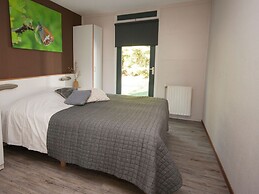 Modern Bungalow With Parking