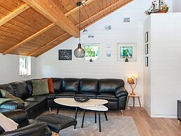 8 Person Holiday Home in Hemmet-by Traum