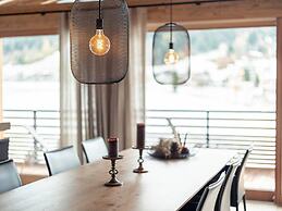 Luxury Penthouse, ski Lift Within Walking Distance