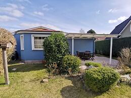 Seaman Modern Retreat