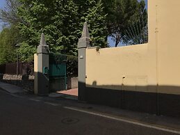 Spacious Apartment in Bardolino, Very Close to the Lake Garda