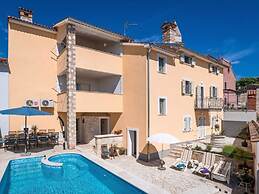 Nada Comfortable Holiday Residence