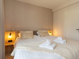 Luxury Apartment With Sauna by the sea