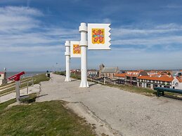 Luxury Apartment With Sauna by the sea