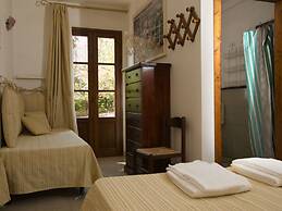 Belvilla by OYO Gardenia