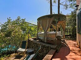 Belvilla by OYO Gardenia