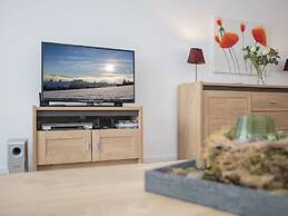 Bright Flat in Neuastenberg With Terrace