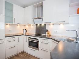 Bright Flat in Neuastenberg With Terrace