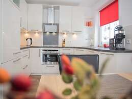 Bright Flat in Neuastenberg With Terrace