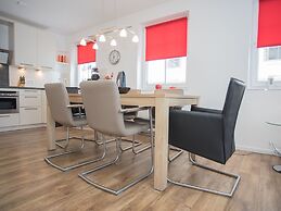 Bright Flat in Neuastenberg With Terrace