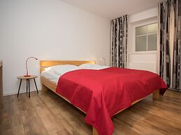 Bright Flat in Neuastenberg With Terrace