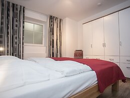 Bright Flat in Neuastenberg With Terrace