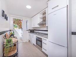 Penthouse With Terrace and sea Views