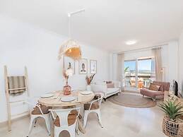 Penthouse With Terrace and sea Views