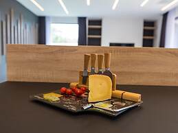 Luxury Villa With Private Indoor and Outdoor Pool