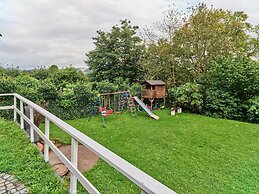 Tasteful Holiday Home With Private Pool