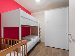 Spacious Ground Floor Apartment for Family