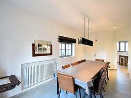 Farniente Villa in the old Concession