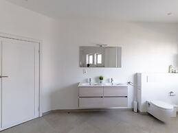 Farniente Villa in the old Concession