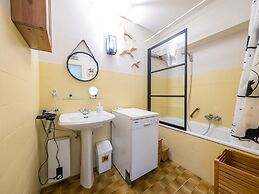 Apartment With Sea-view From Terrace