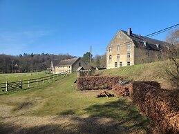 Lovely Holiday Home in Orval With Garden