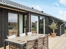 6 Person Holiday Home in Horve