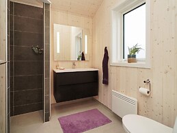 6 Person Holiday Home in Horve