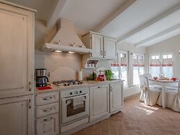 Belvilla by OYO Limonaia