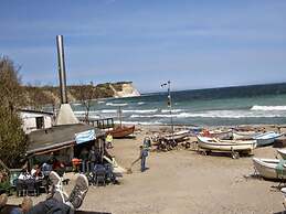 Beach Apartment With sea Views