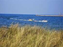 Beach Apartment With sea Views