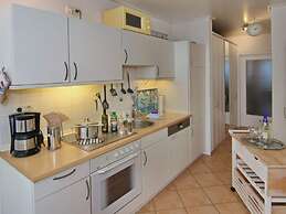 Sea View E&J Paul Comfortable Vacation Home