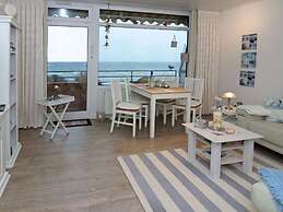 Sea View E&J Paul Comfortable Vacation Home