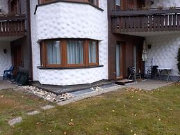 Cosy Holiday Home With Garden