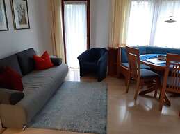 Cosy Holiday Home With Garden