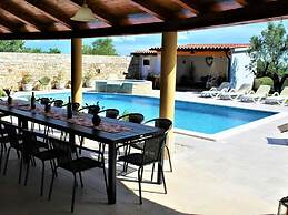 Classy Apartment in Vodnjan