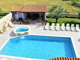 Classy Apartment in Vodnjan