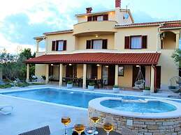 Classy Apartment in Vodnjan